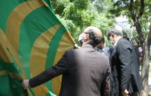 اهتزاز پرچم حرم امام رضا در منطقه 10